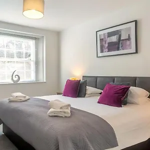 garden-flat-montpellier-villas.cardiffhotelswales.com/